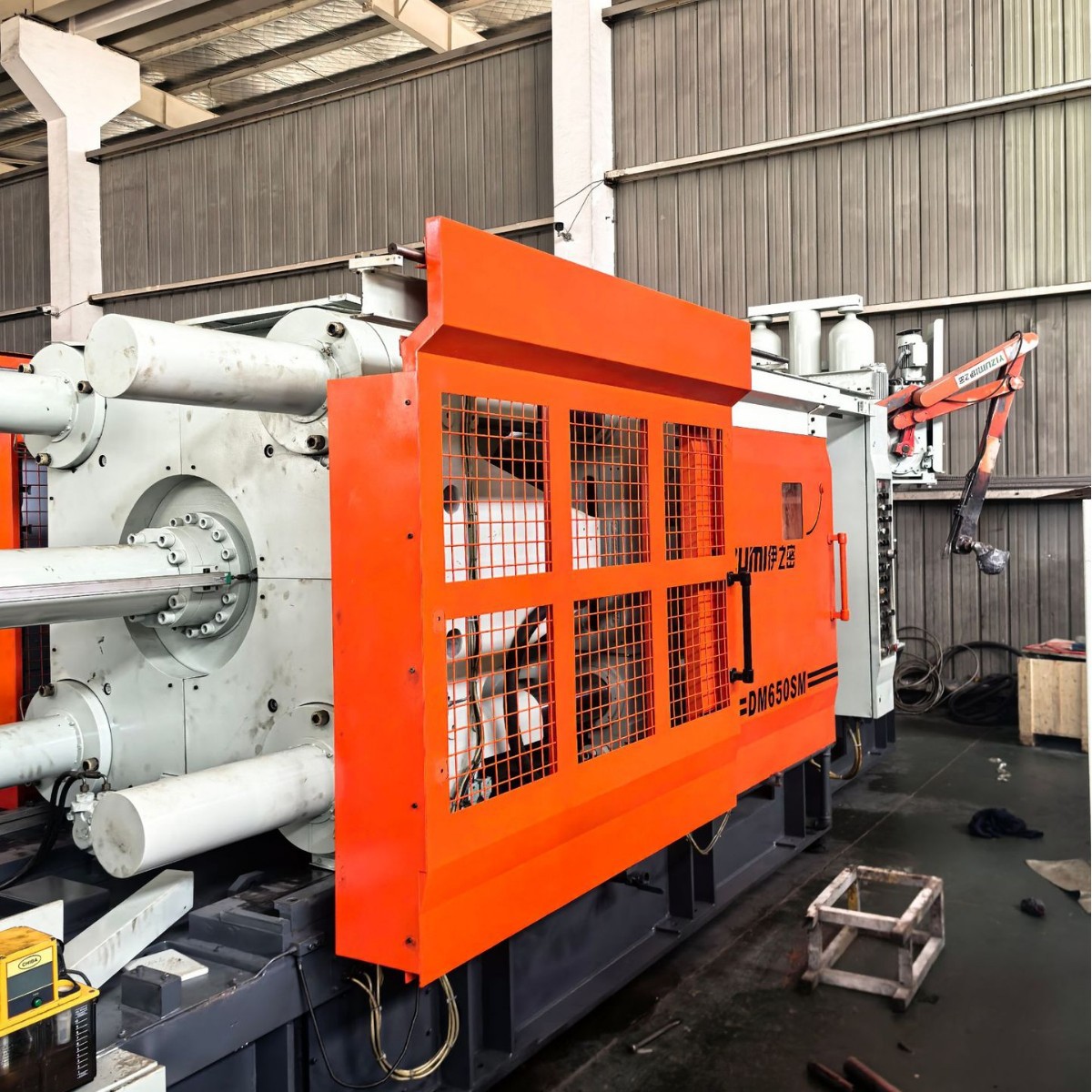 Transfer of Yizumi 650Th Aluminum Die-Casting Machine, Lijin Haitian Toshiba Toyo Cold Chamber Aluminum Alloy Die-Casting Machine