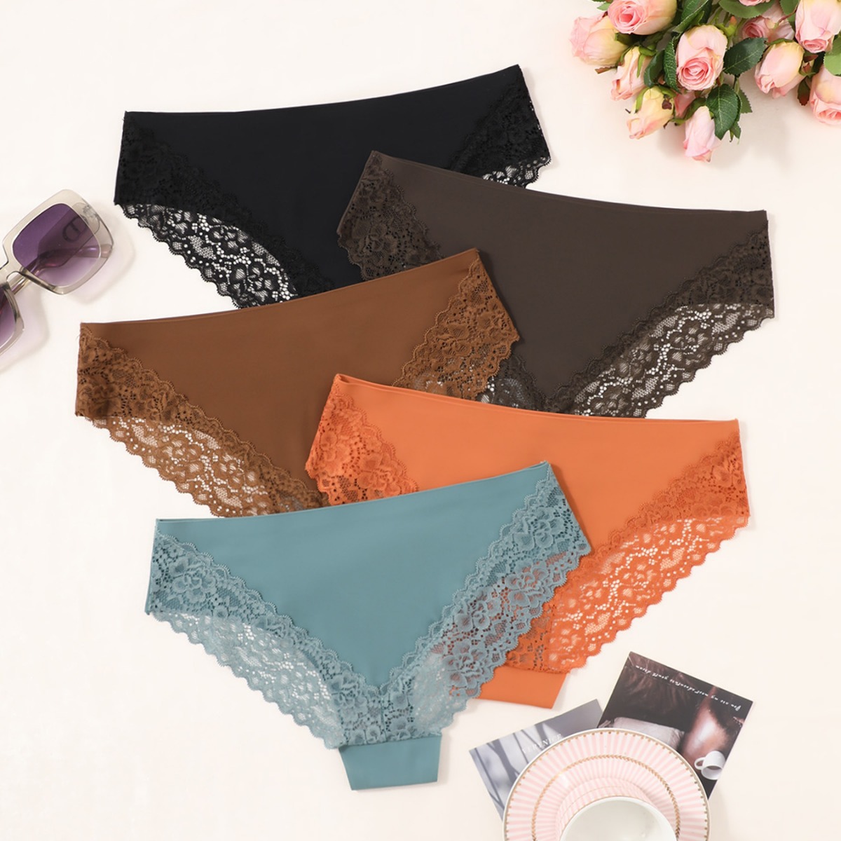 Traceless lace stitching cross-border cross-border for women's comfortable size stretch breathable briefs solid color underwear