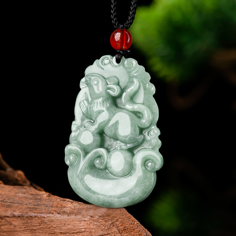 Natural A- cargo jadeite Zodiac Rat Ox Tiger Rabbit Dragon Snake Horse Sheep Monkey Chicken Dog Pig Zodiac Jade Pendant Wholesale