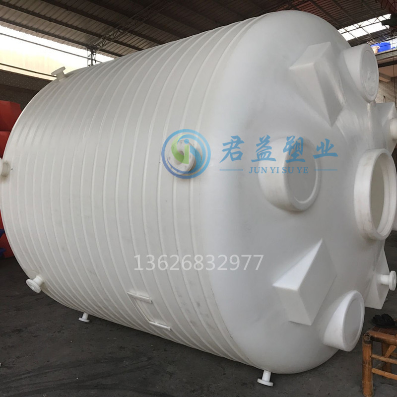 Производители предлагают пластиковые баки для хранения на 10 тонн, 20 тонн, химические бочки, PE бочки, 10 кубических метров, 20 кубических метров