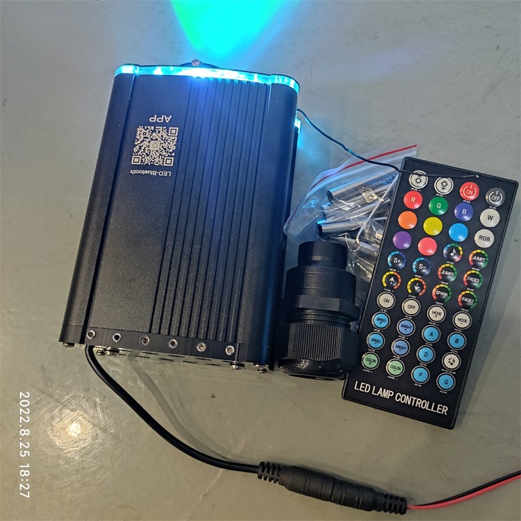 Комплект потолка автомобиля звездного неба с интегрированным источником света RGB