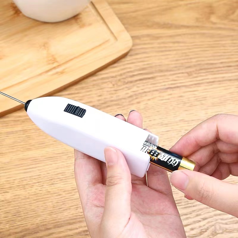 Kitchen electric eggbeater blender mini coffee blender Automatic Milk frother frother