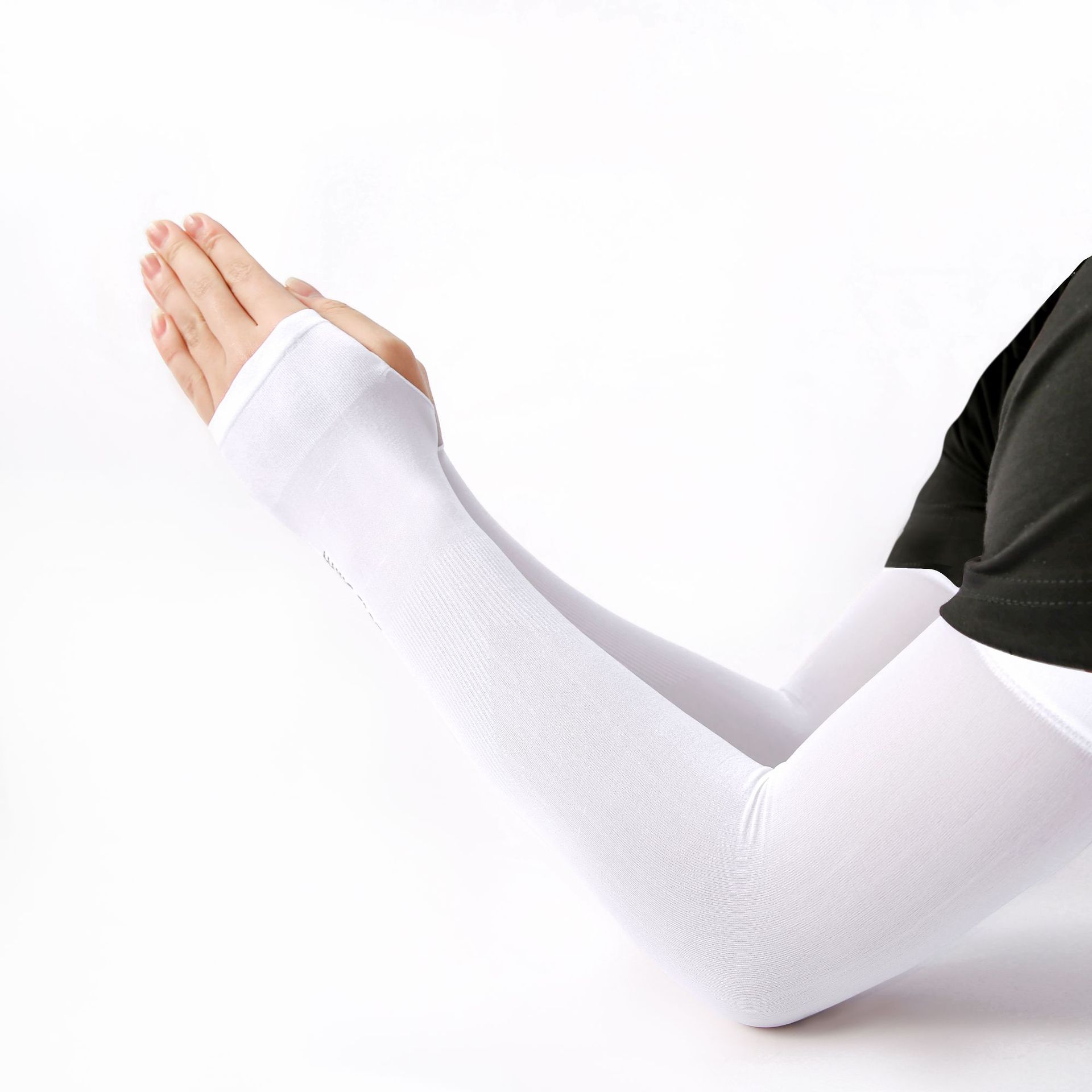 Nylon Sun Protection Ice Sleeves Wholesale Sleeves Women's Uv Protection Men's and Women's Outdoor Cycling Arm Guards Ice Silk Sleeves Long Style