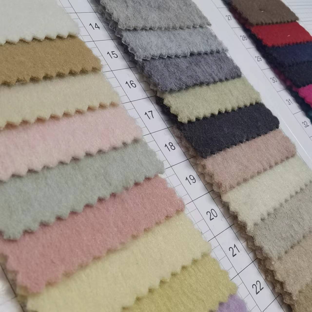 Longxu Single-Sided Cashmere Polyester Brocade Autumn and Winter Thickeneded Outwear Outwear Casual Wear Woolen Fabric Ready Stock