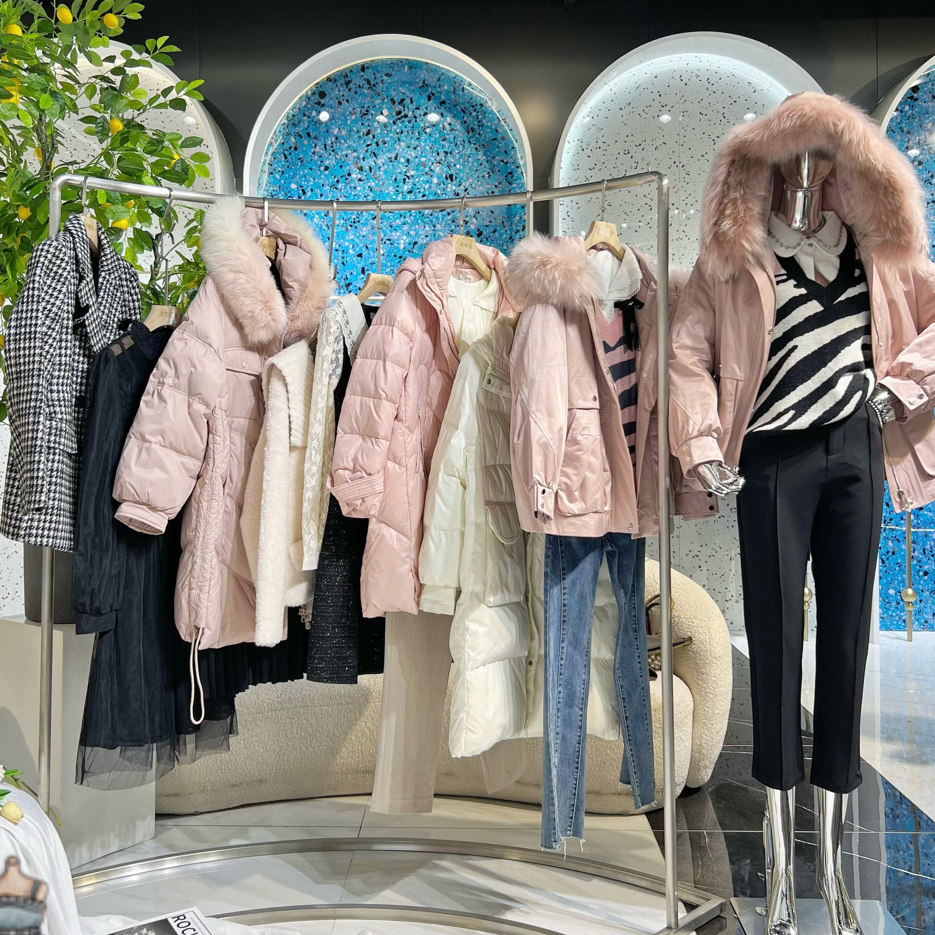 Qiushui Series Yiren Women's Clothing Brand Discount Wholesale Well-Known High-End Women's Clothing Tail Goods Stock Clearance Supply