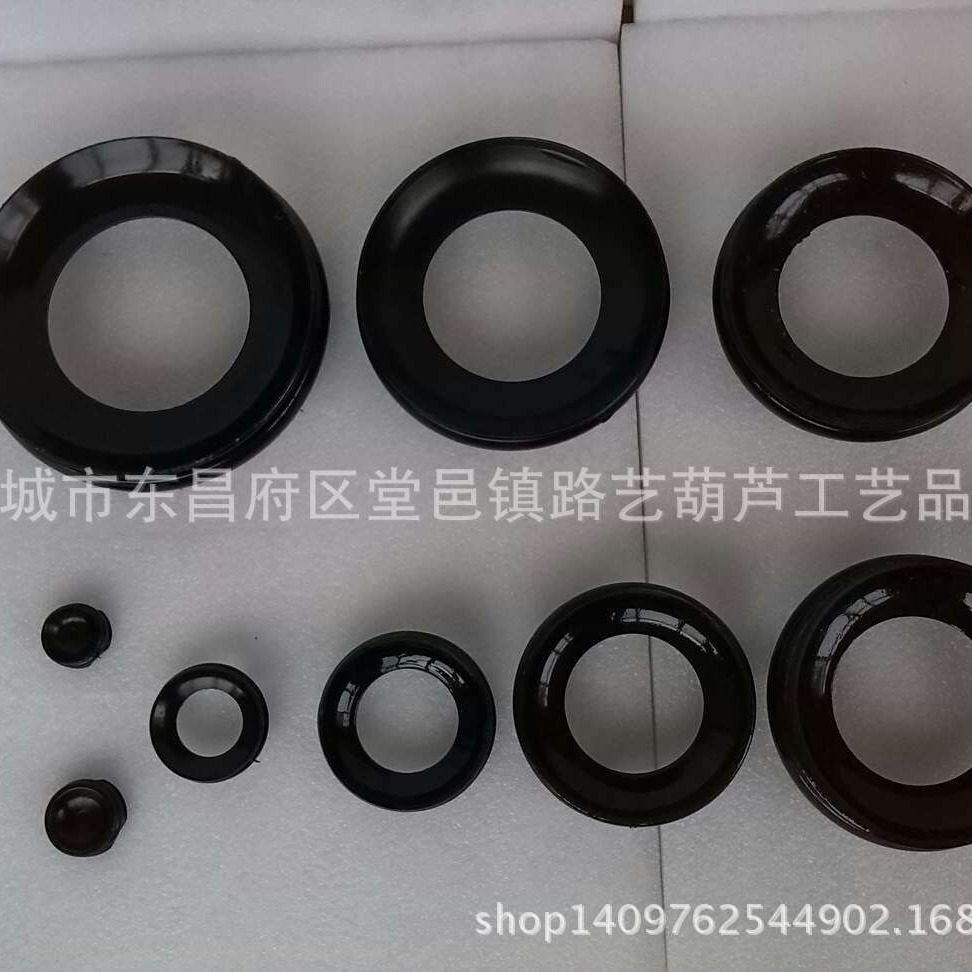 Wholesale imitation solid wood craft gourd base Wen play walnut base egg carving base all kinds of ornaments plastic base