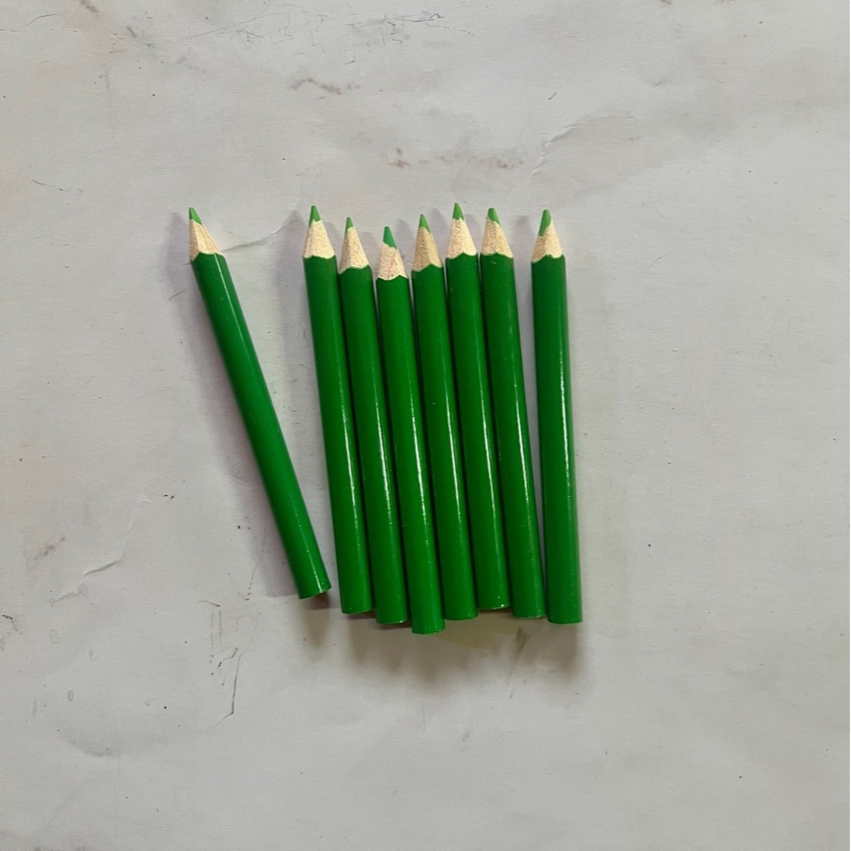 Factory Direct Supply 3: 5 inch round rod color pencil short color lead mini pencil student stationery supporting wholesale