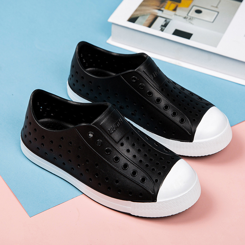 Spot Bambootune Summer Children's Hole Shoes Beach Sandals Men's and Women's Hollow Shoes Outdoor Baotou Student Shoes