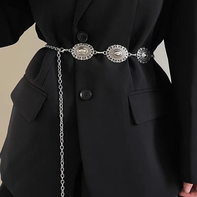 Retro Carved Metal Waist Chain Youth Wide Belt Han Dynasty Chain Ethnic Style Women's Belt Dress Large Quantity