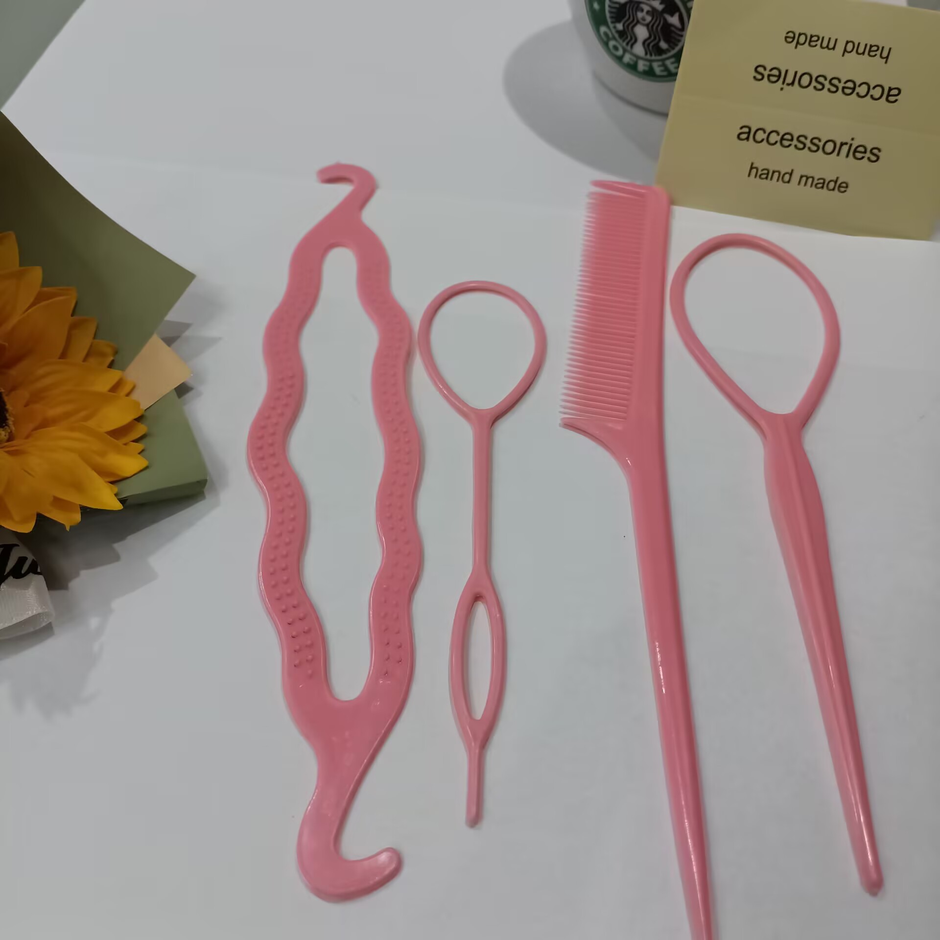 Simple pattern hair pull needle hair curler four-piece hair products hair styling artifact hair knitting tools wholesale