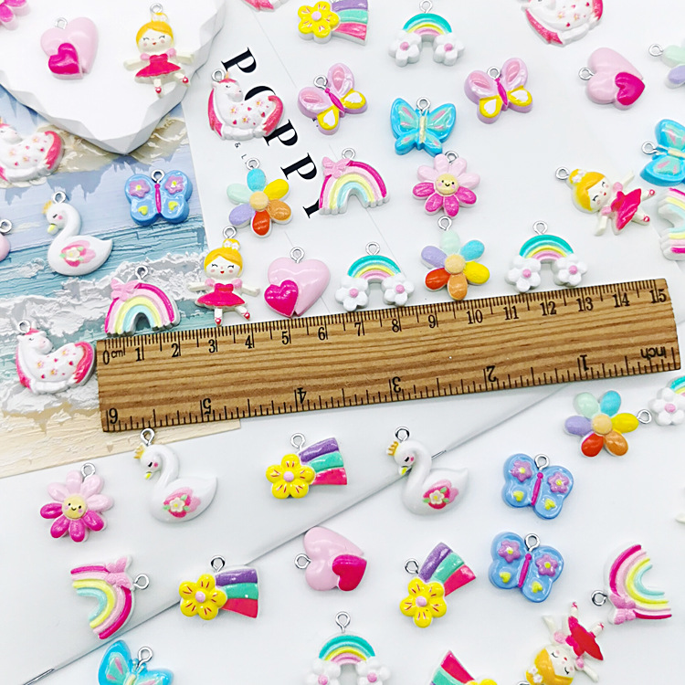 New Cartoon Pendant DIY Jewelry Resin Pendant Accessories Creative Necklace Earrings Keychain Mobile Phone Chain Pendant