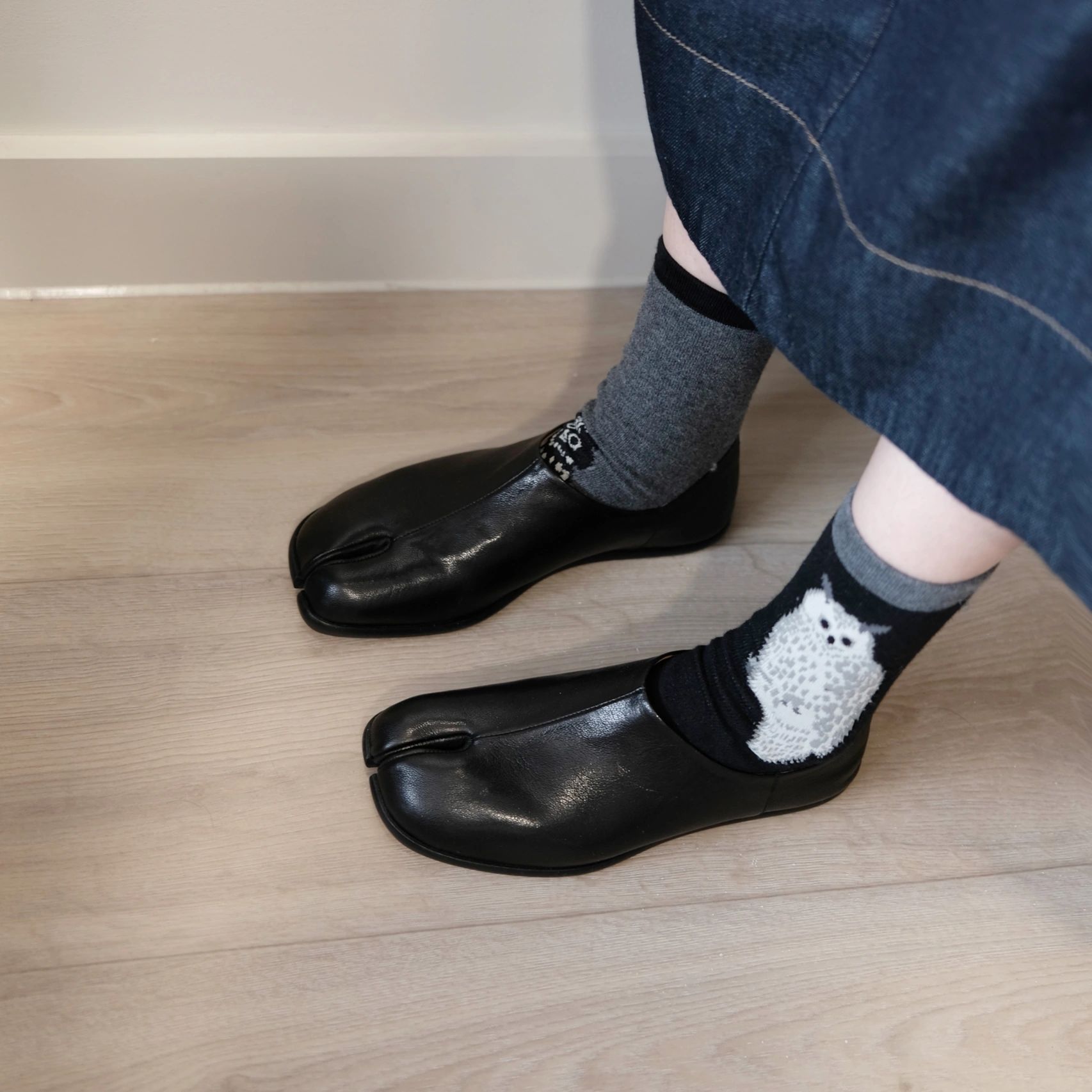 Sheepskin Version ~ British Style Genuine Leather Split-Toe Loafers for Women, Spring Leather Shoes, Pig Trotters, Flats Shoes, One-Leg Small Leather Shoes