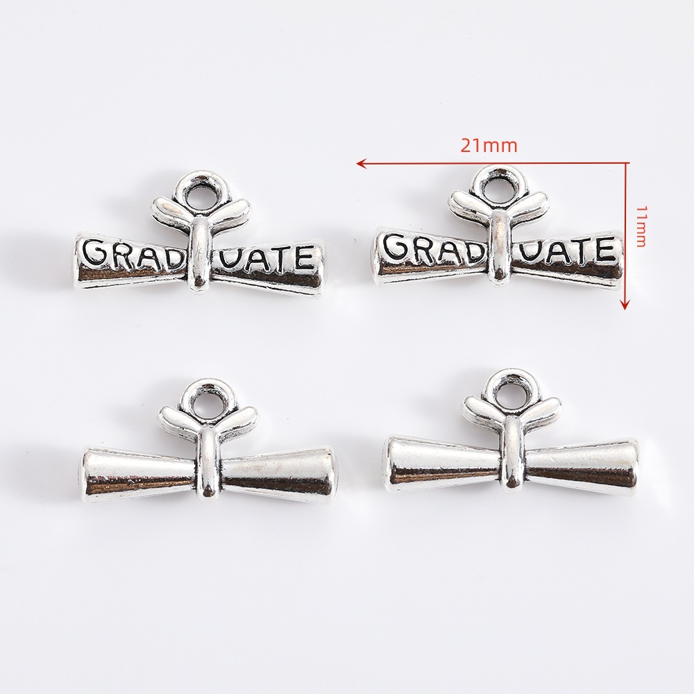 Graduation commemorative pendant graduation cap cheer love thank you retro alloy jewelry accessories