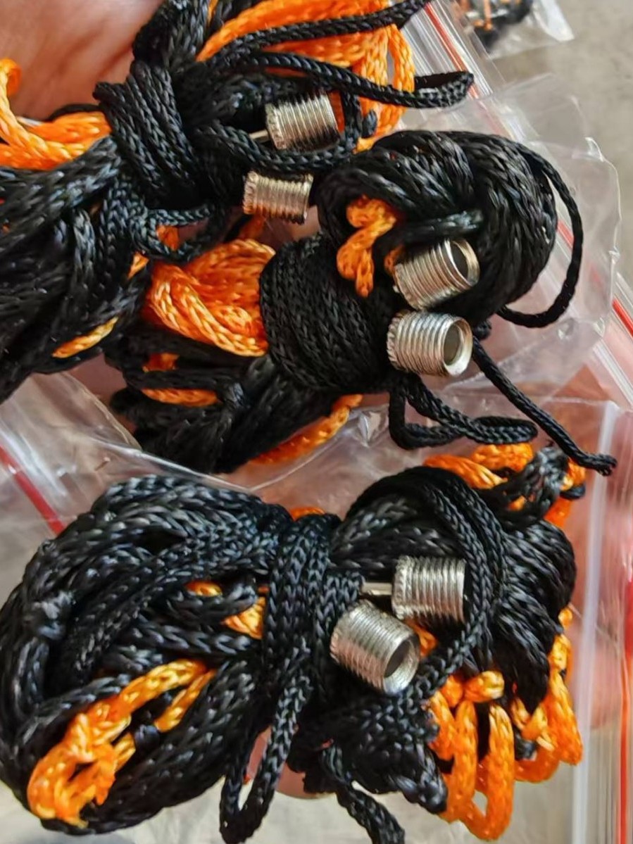 Black and yellow ball pocket + two ball needle, independent packaging,