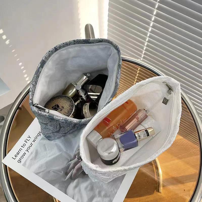 Bags for Women New 2024 Popular Large-Capacity High-End Cosmetic Bag Ins High-Looking Student Simple Cosmetics Bag