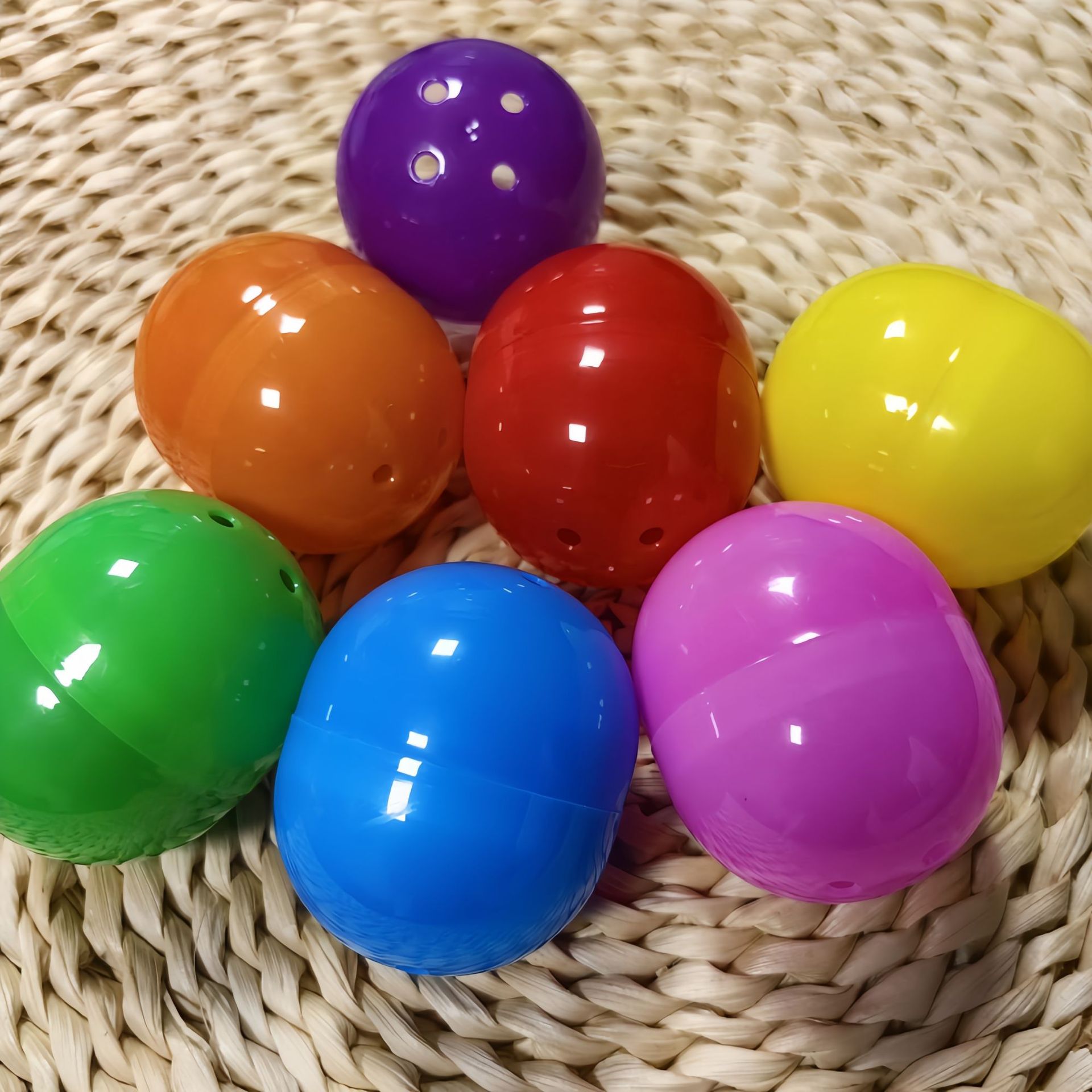 Factory wholesale 48*56mm oval twist shell fun twist transparent Macaron catch doll lucky surprise