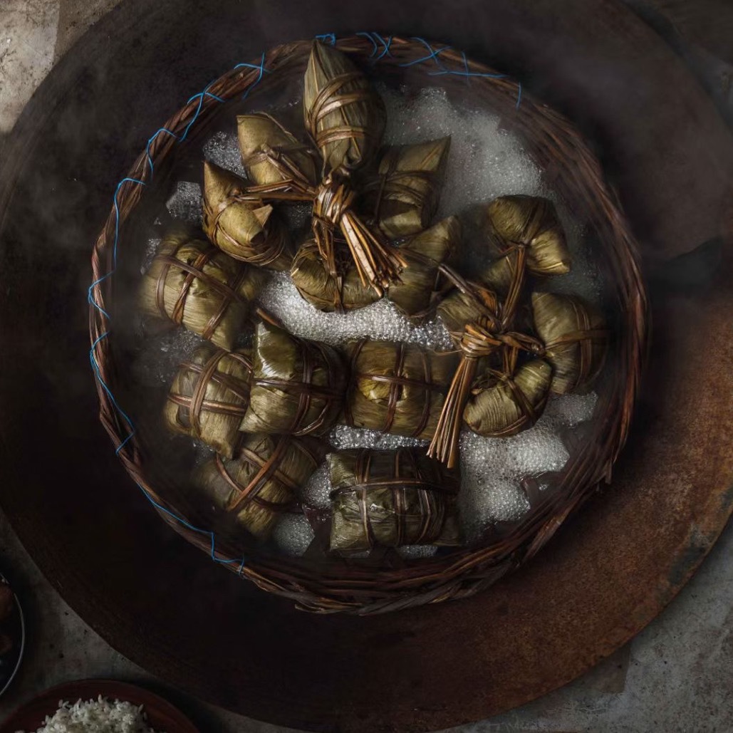 Dongguan Daiozhuang Zongzi Manufacturer, Egg Yolk and Fresh Meat Zongzi, Daiozhuang Zongzi Wholesale, Can Be Shipped on Behalf of Others