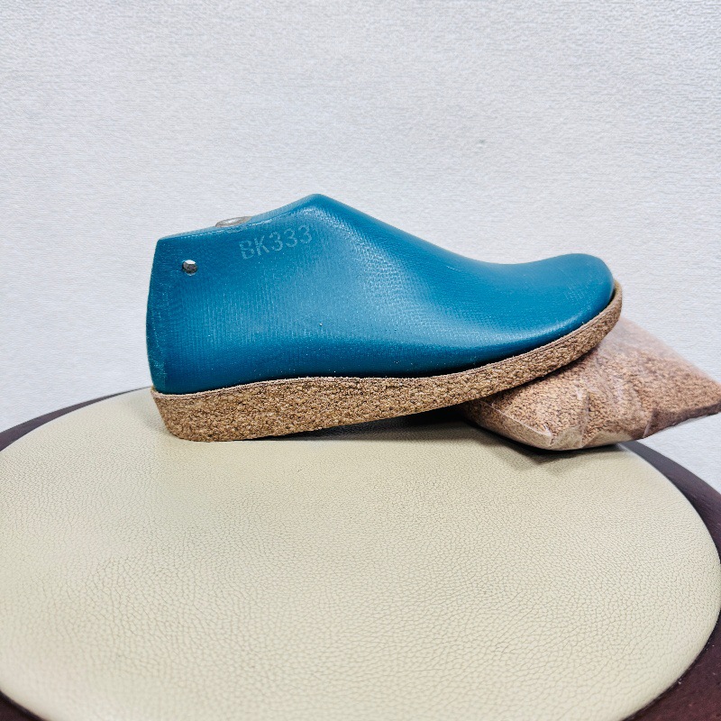 German Genuine Birkenstock Shoes Boston Birkenstock Women's 2025 New Genuine Leather Cork Sole Thick Sole Toe Half Slippers for Men