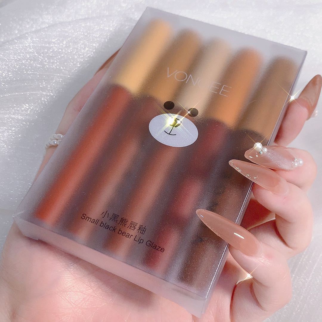 VONGEE small black bear small yellow chicken lip glaze set matte matte Matte Velvet White student not easy to stick Cup lipstick