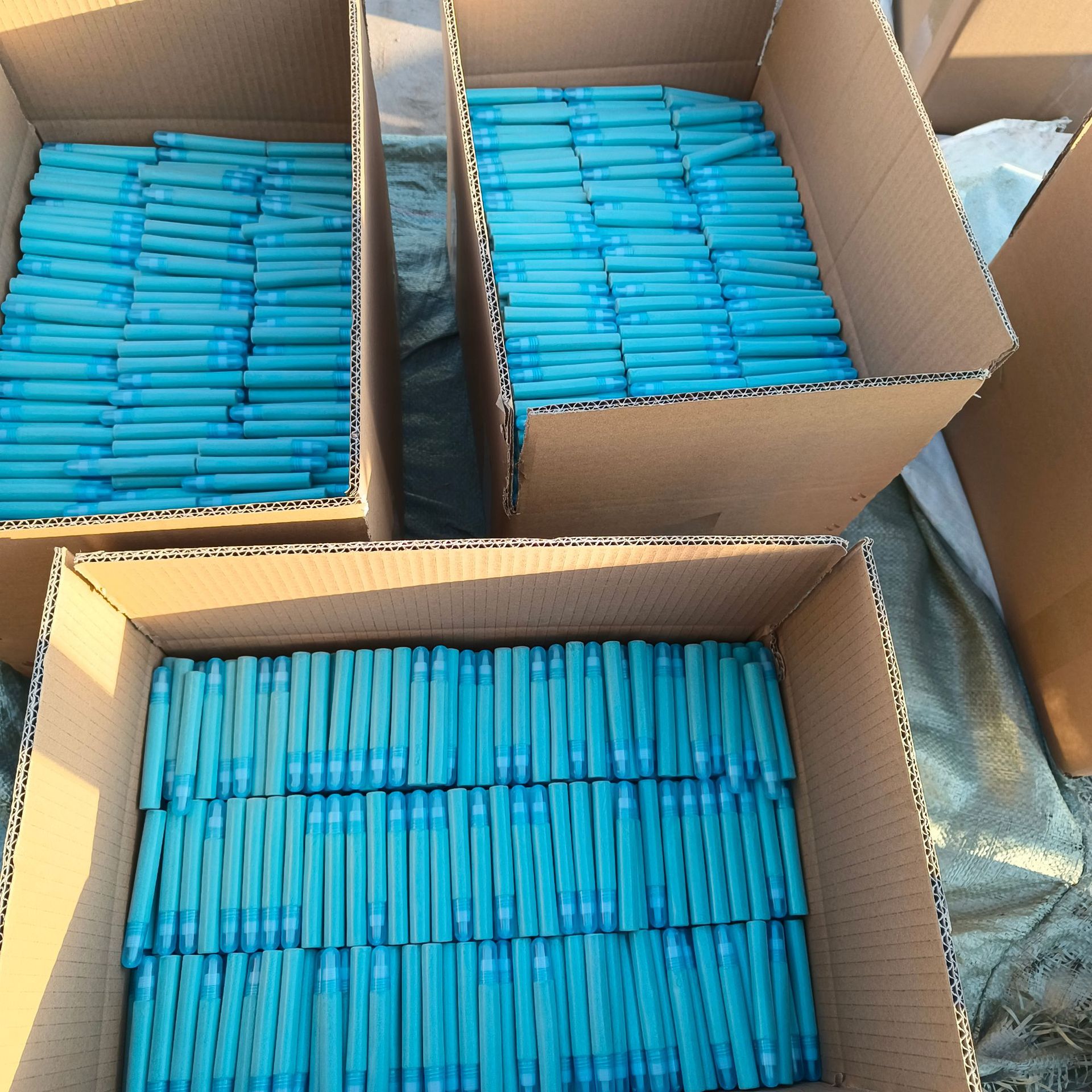 Children's sand painting pen wholesale 15g sand painting pen color sand wedding performance diy sintered color sand bag bottled delivery