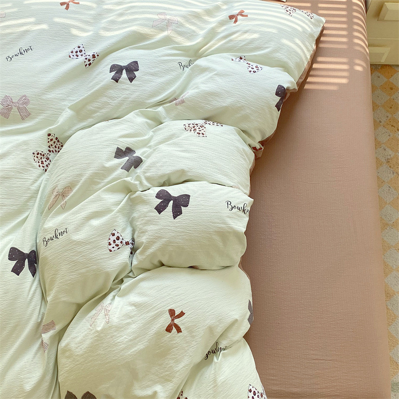 Four-Piece Set of Class a Maternal and Infant Grade Pastoral Style Cartoon Student Dormitory Bed Bed Sheetss and Quilt Covers for Drop Shipping