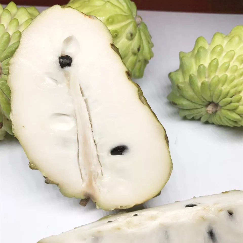 Taiwan Big Eye Pineapple Saka Fruit 2.5kg Fresh Soursop Buddha Head Fruit Large Fruit for Pregnant Women Sf Gift Box