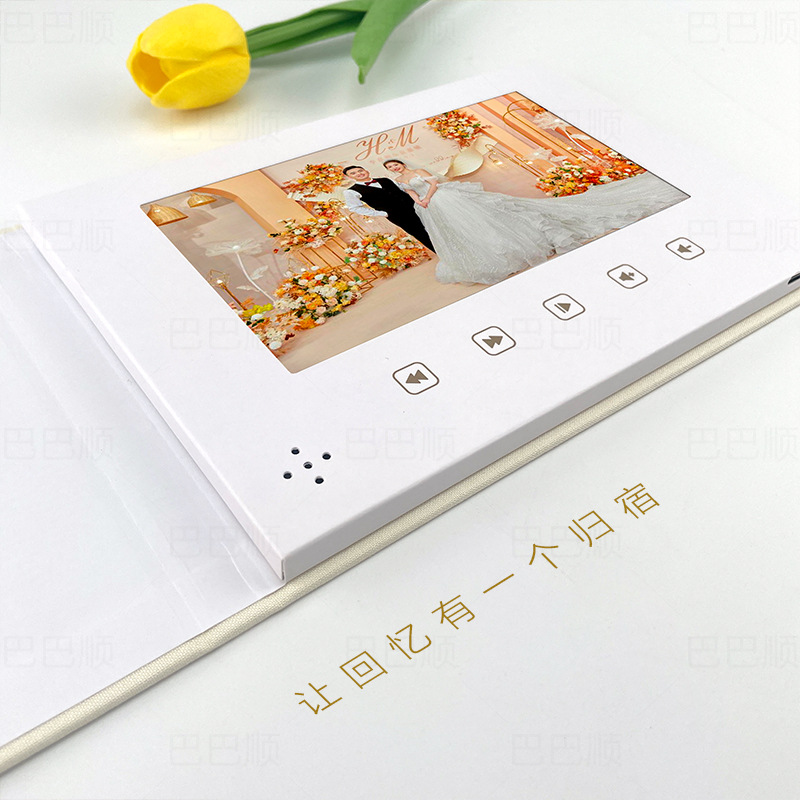 Gold Foil Textured Special Paper Time-Lapse Video Greeting Card for Girls' Holidays, Birthdays, Creative Custom Blessings, High-Definition Digital