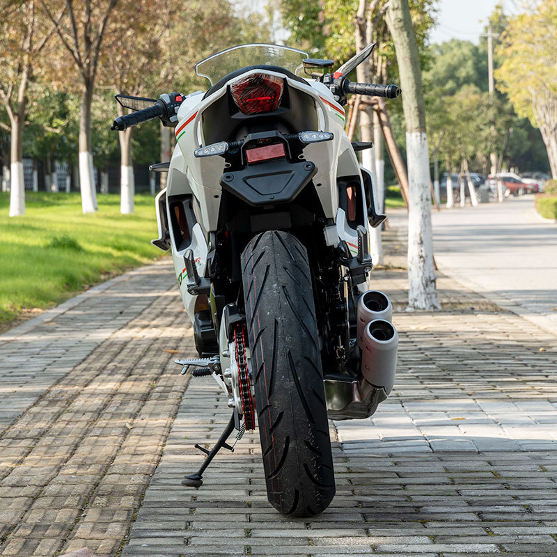 Cross-Border Twin-Cylinder Water-Cooled Motorcycle Can Be Registered as a Sports Car, Single Swing Arm Motorcycle, Ducason Dk400 Motorcycle