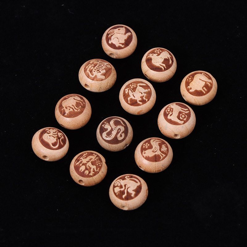 Year of the Snake Wooden Crafts Zodiac Zodiac Boxwood Carving Keychain Accessories Baby Red Rope with Beads