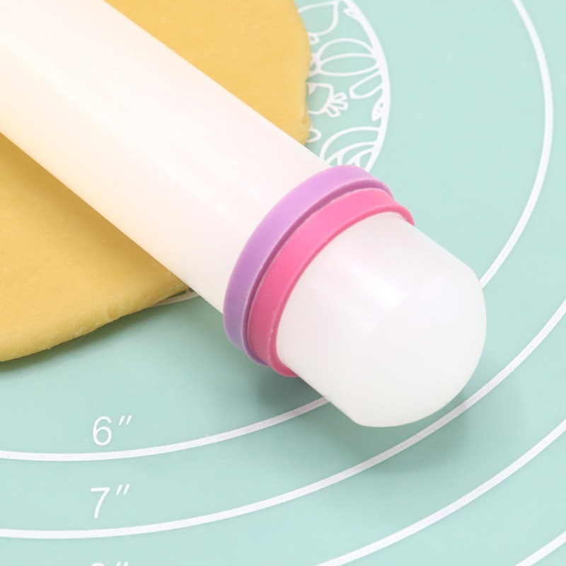 Factory Direct Sales Origin Supply Fondant Artificial Baking Tools 9 Inches 23cm 13 Inches 33cm Plastic Pp Rolling Pin