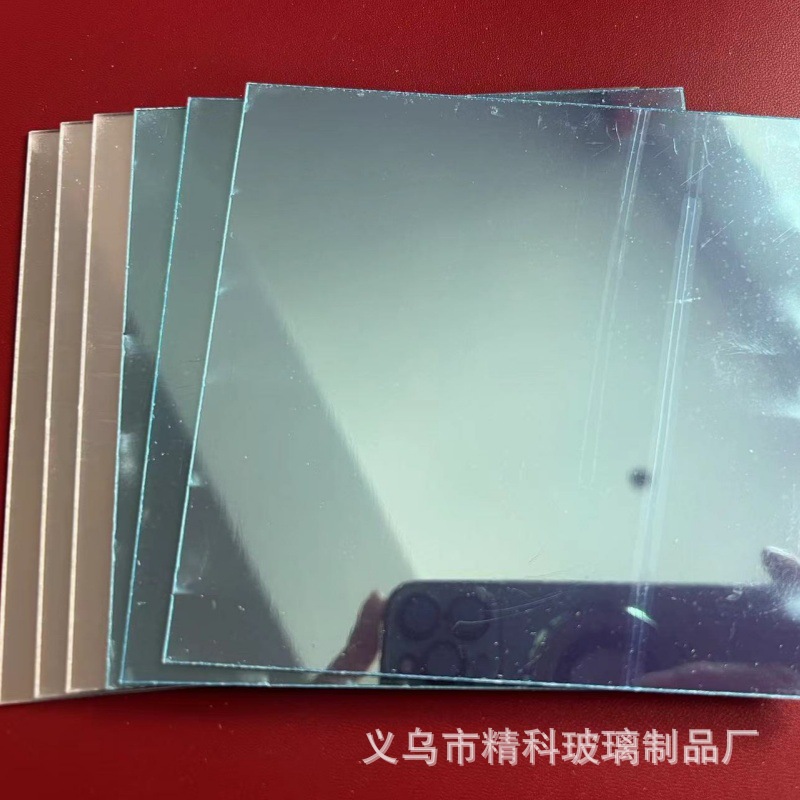 Наш завод производит двусторонние полулинзы толщиной 0.8-1.2 мм