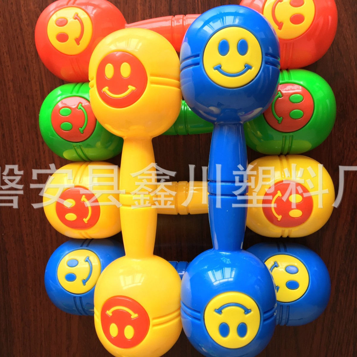 Special Wholesale Kindergarten Kidsren's Toys New Product Fitness Audio Smiling Face Plastic Dumbbell Dance Supplies