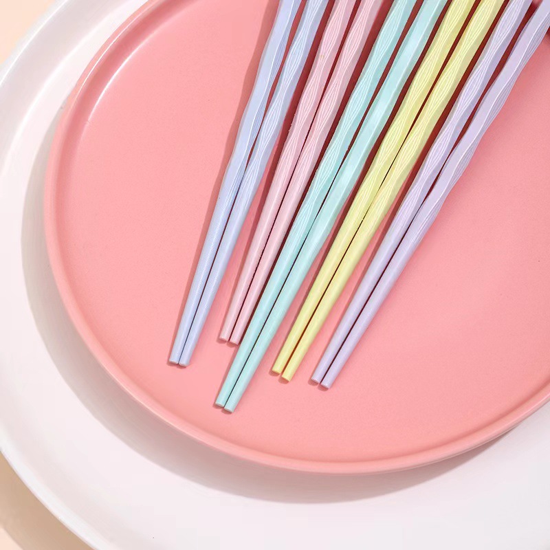 Factory wholesale alloy chopsticks household high-end family new chopsticks one-color meal high temperature resistant nail chopsticks