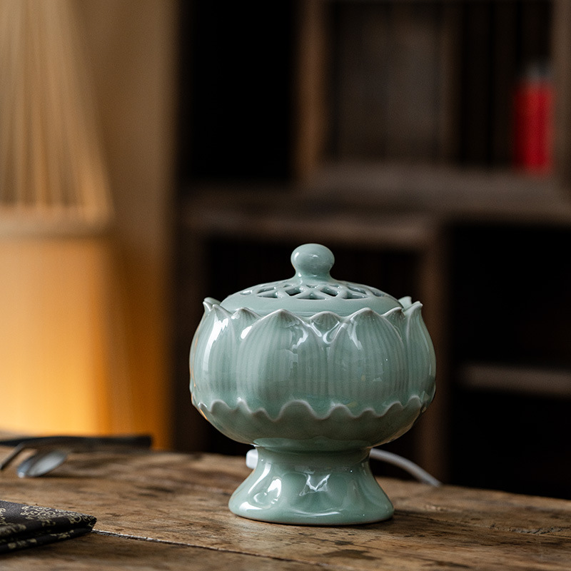 High-temperature electric incense burner electric incense burner electronic incense burner dry-burning incense burner household sandalwood electric incense burner 520 degrees