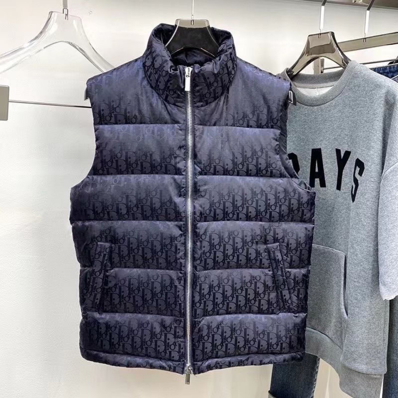 Осенне-зимний жилет с темным узором, винтажный, с застежкой, новый