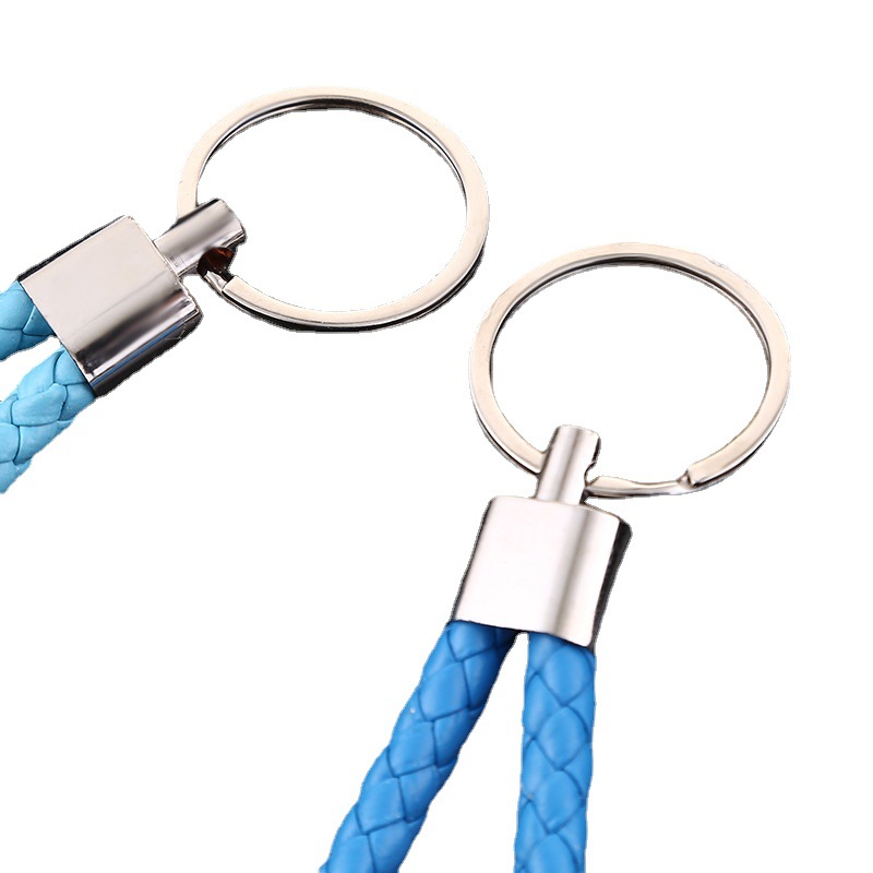 Spot new car key ring key chain pendant jewelry pendant small gift wholesale alloy key chain jewelry