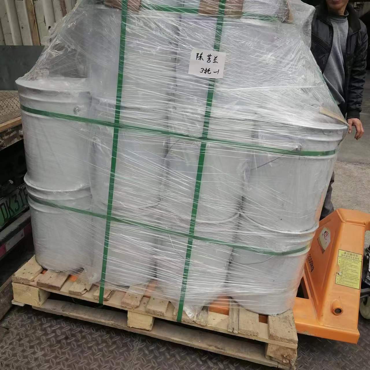 Бутадиен, молекулярная масса 10,000, высокая прозрачность, низкая вязкость, жидкий бутадиеновый каучук, резинообразные детали, упрочнение