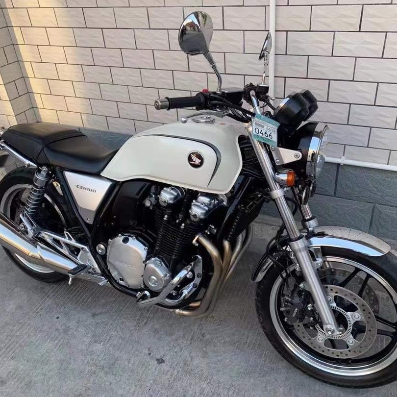 Imported Cb400 Field Street Car Little Wasp 250Cc Four-Cylinder Water-Cooled Large Displacement 1100 Heavy Machine Motorcycle
