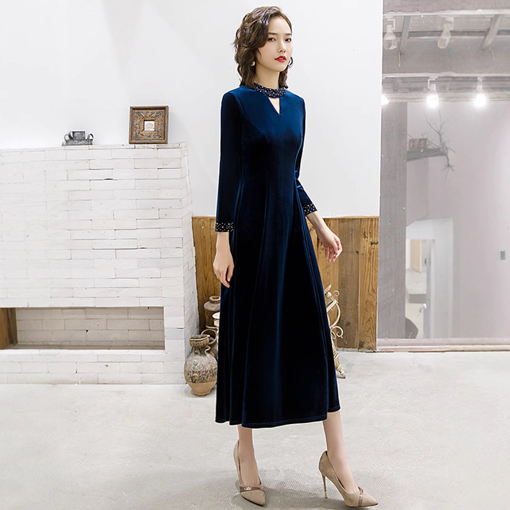 Autumn and Winter fleece-lined New Korean Style Banquet Celebrity South Korean Gold Velvet plus size Beaded Middle-aged dress Dress