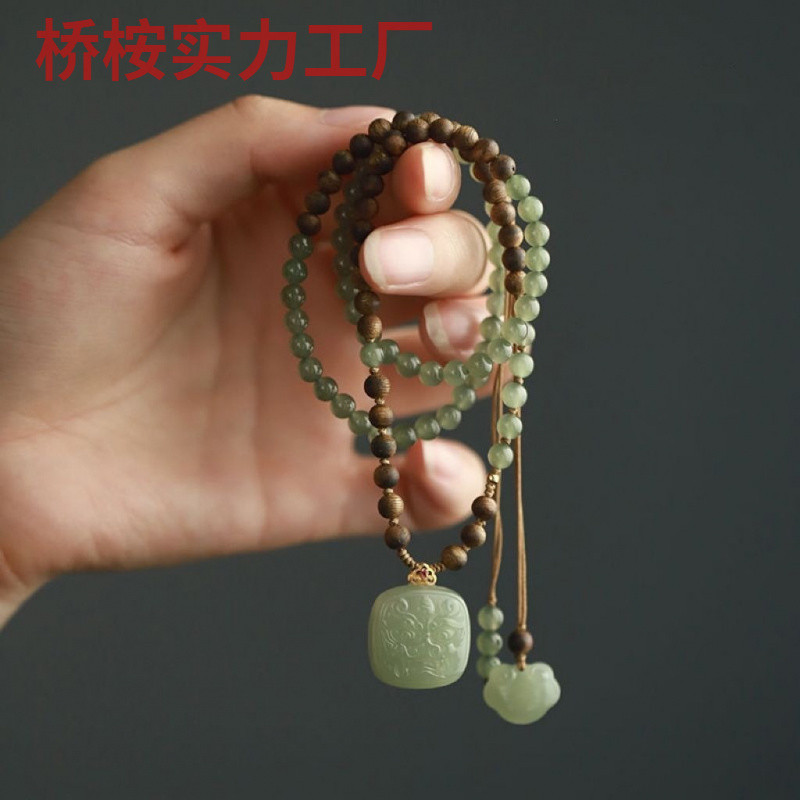 Кулон из нефрита Хэтиань, женская цепочка в китайском стиле