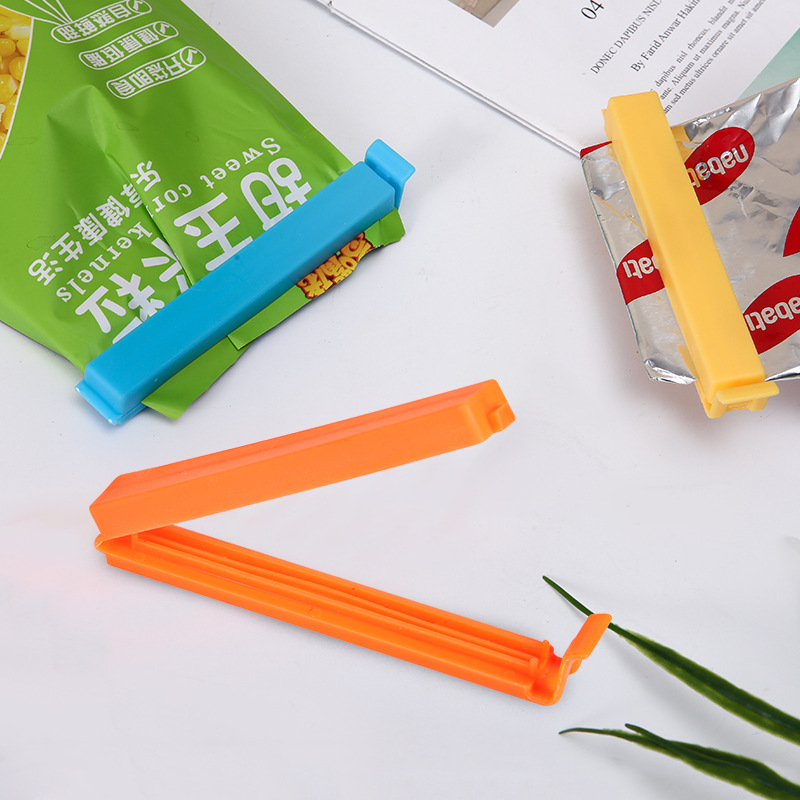 T factory small gift plastic tea snacks moisture-proof sealing clip food bag sealing clip wholesale can be set LOGO