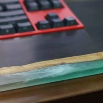 Mechanical Keyboard Hand Rest, Palm Rest, Wrist Rest, Pure Handmade Resin Wood Synthesis