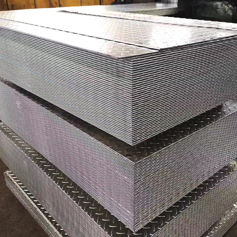 Q235B Hot-Dip Galvanized Pattern Plate Non-Slip Embossed Steel Plate 2/3/4/5mm Stair Steel Ladder Step Plate Paving Iron Plate