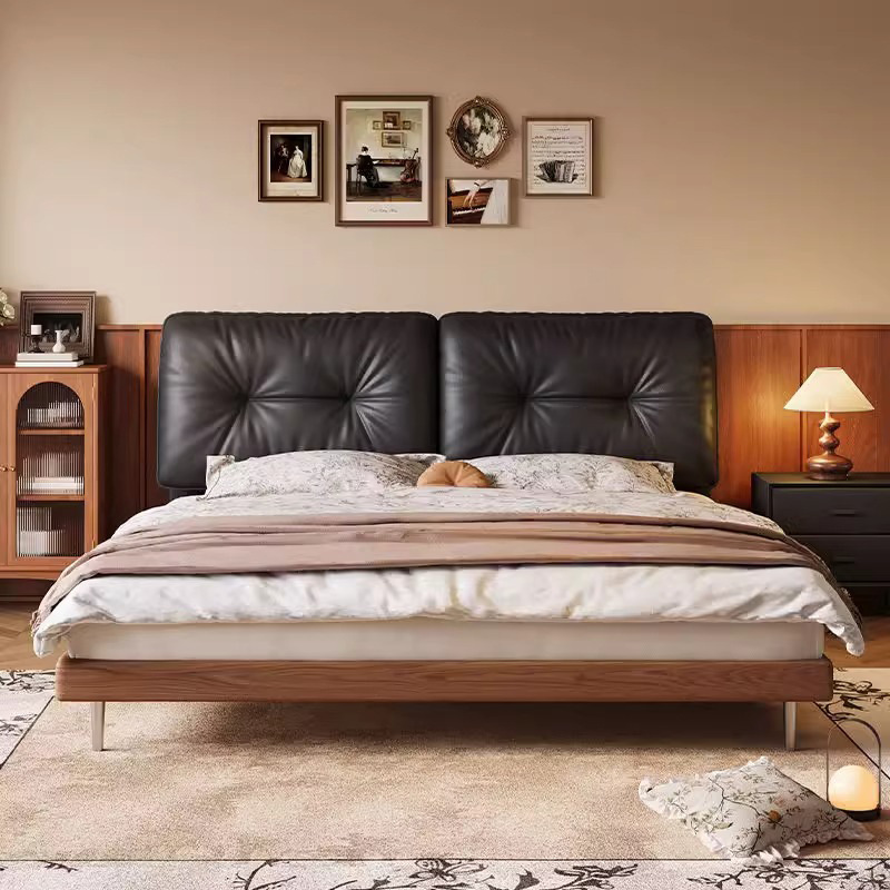 Italian Normcore Cloud Solid Wood Leather Bed, Antique Style Master Bedroom Bed, Retro 1.8m Double Soft-Covered Beech Wood Wedding Bed