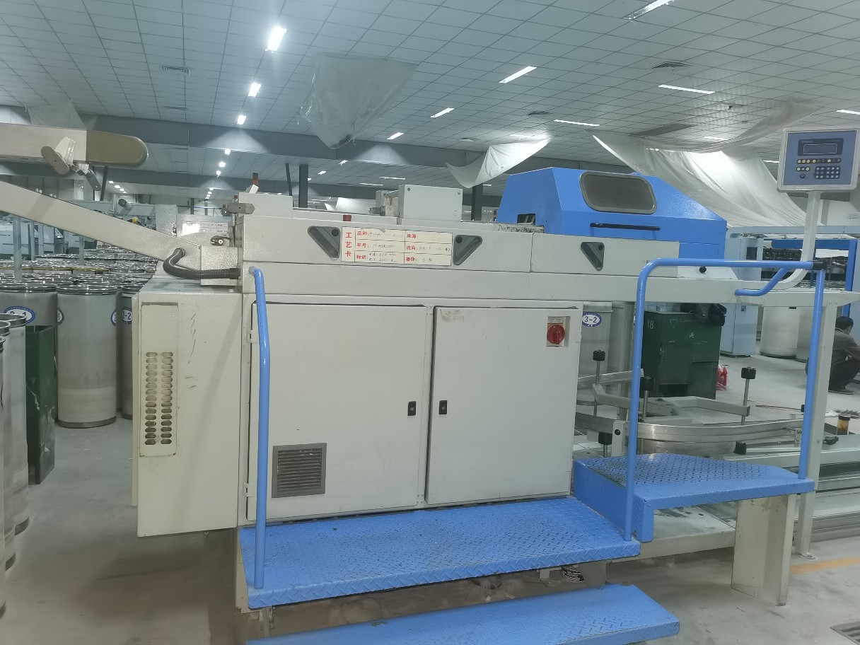 Manufacturers Sell Second-Hand Carding Machine Second-Hand Trussler 1000 Carding Machine 8 State-Owned Large Factory Maintenance First-Class