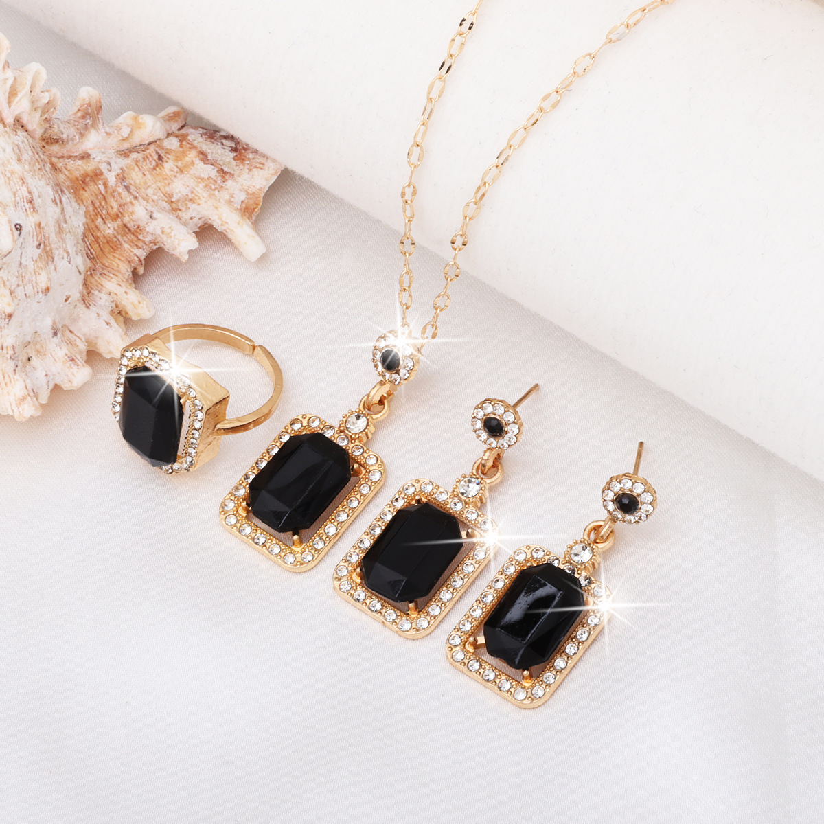 Green Pendant Gem Necklace Ring Earrings Three-piece Set Women's Summer Small High-level Design Sense Clavicle Chain Light Luxury