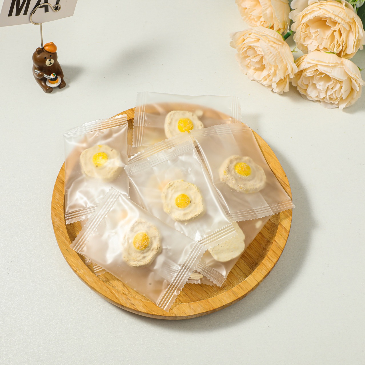 Freeze-Dried Poached Egg Pet Snacks, Freeze-Dried Pet Snacks for Cats and Dogs, Universal Hamsters, Golden Bears, Mixed Food, Meat and Teeth Grinding Wholesale