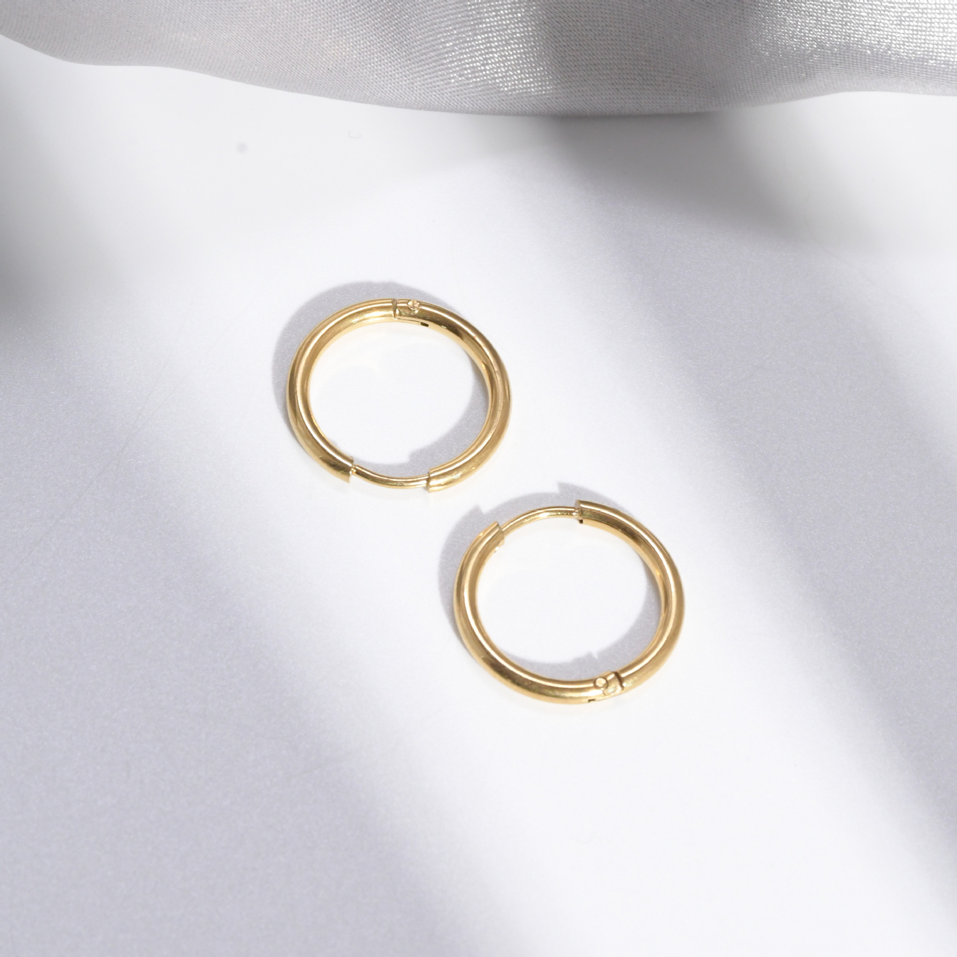 European and American Cross-Border Supply Stainless Steel Earrings Simple Earrings Piercing Earrings Earrings Ear Buckle Jewelry Source Factory