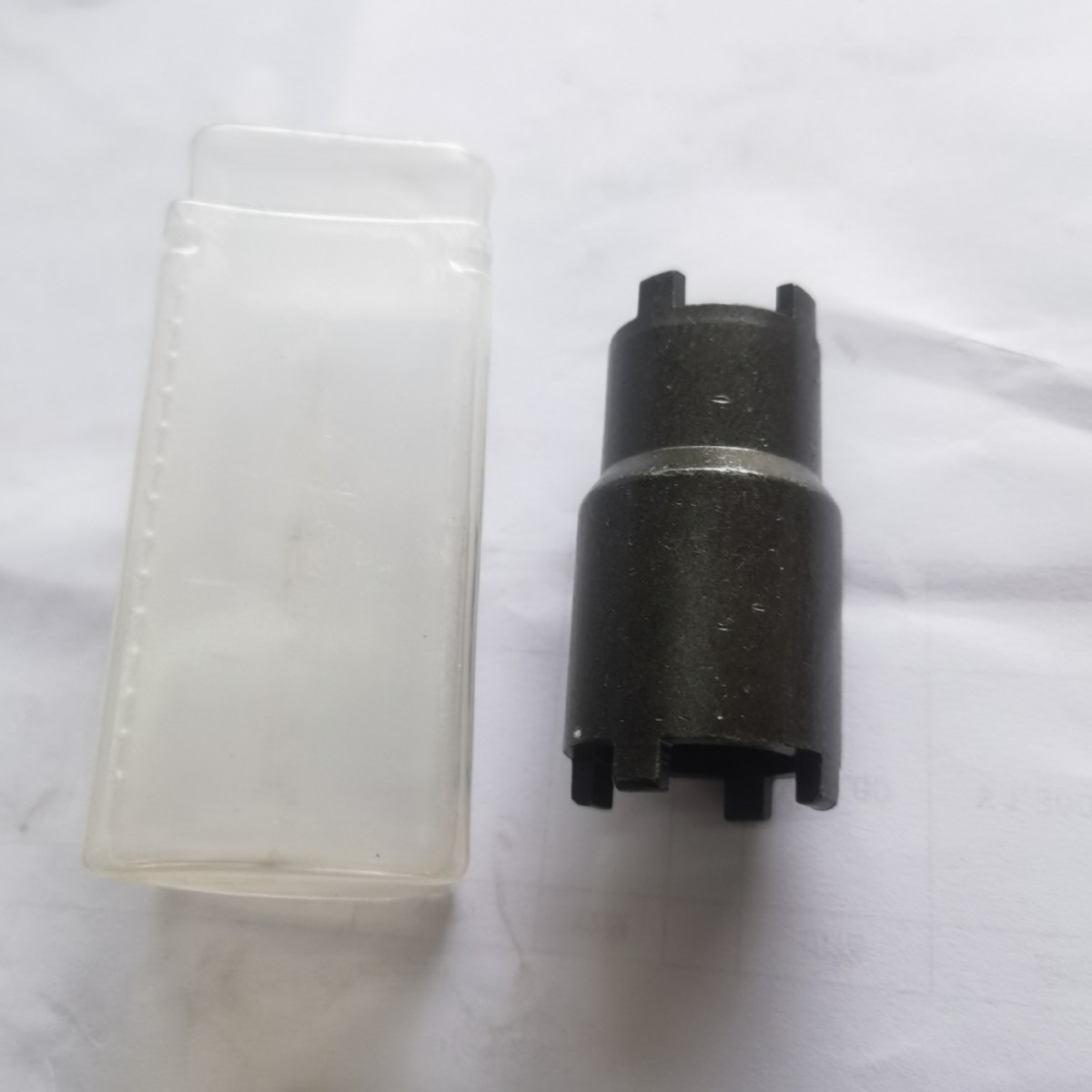 Motorcycle repair tool clutch tool GY6 50 CG125 JH70 double-headed clutch disc nut cap removal