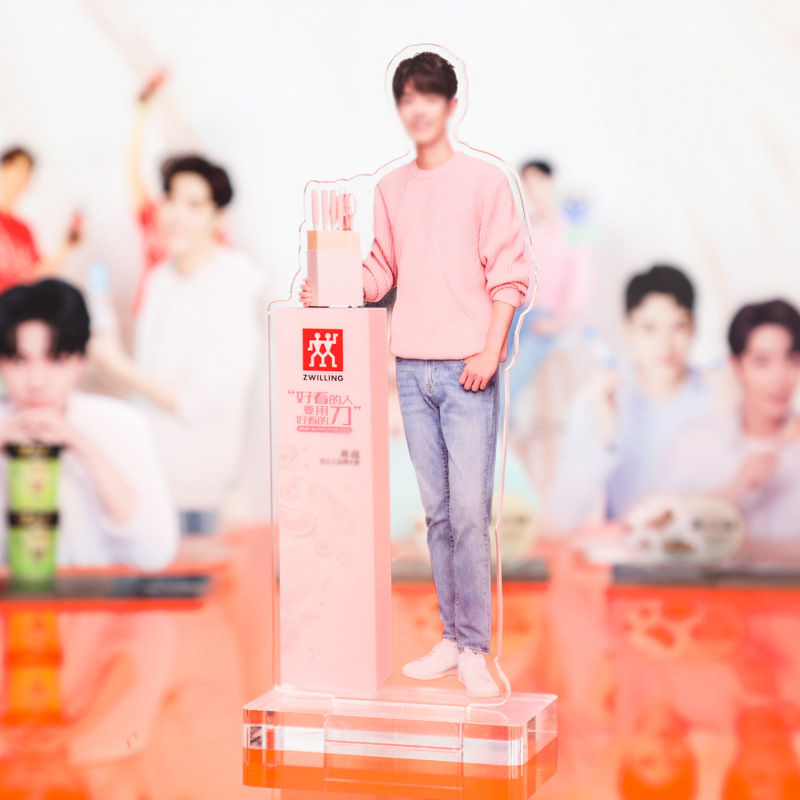 Acrylic cartoon stand-up human-shaped stand-up custom star peripheral keychain cartoon character craft decoration custom